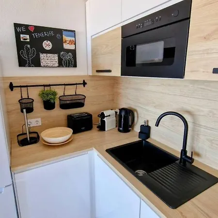 Skyview Apartment
